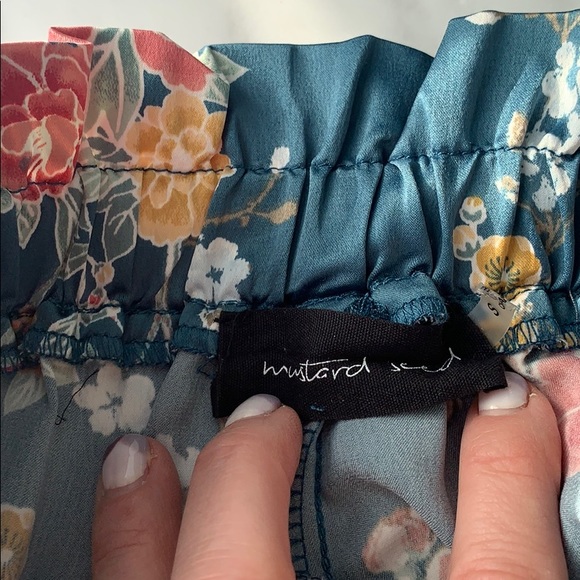 Mustard seed shorts - Picture 3 of 4